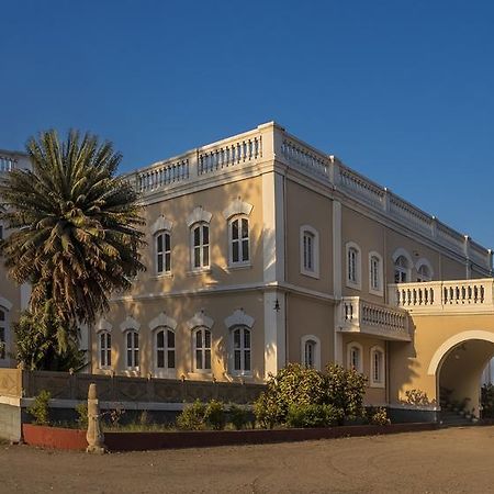 Royal Oasis Wankaner Exterior photo