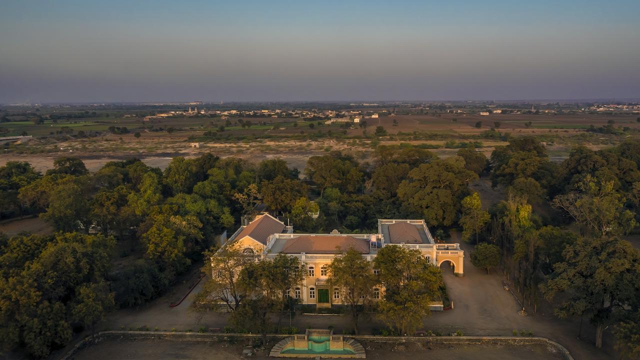 Royal Oasis Wankaner Exterior photo
