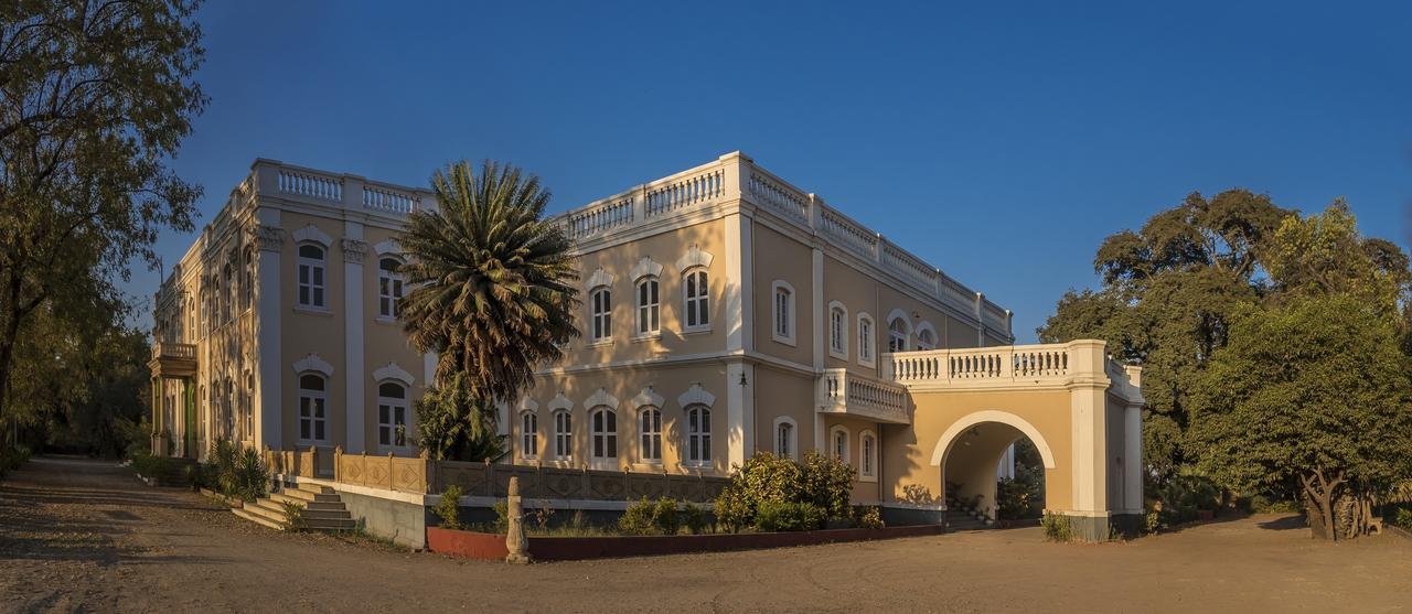 Royal Oasis Wankaner Exterior photo